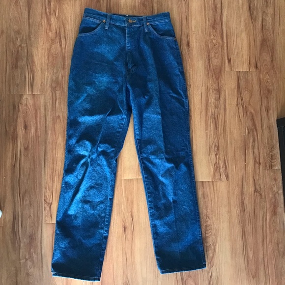 Wrangler high rise mom jeans - Picture 2 of 5